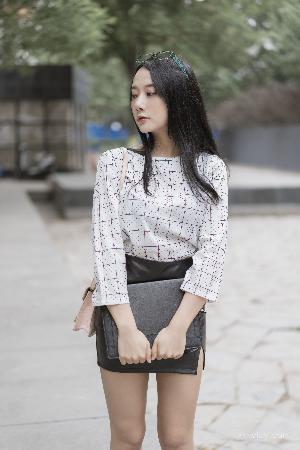 《大地资源》中文高清二页在线观看！你想要的资源都在这里？！